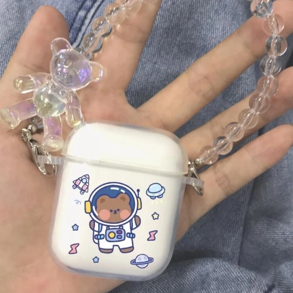 Nikkiwallflower Accessories - Astronaut Gummi Bear Airpods Case